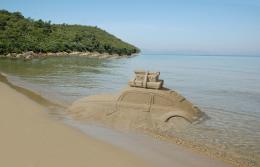 sand car in water